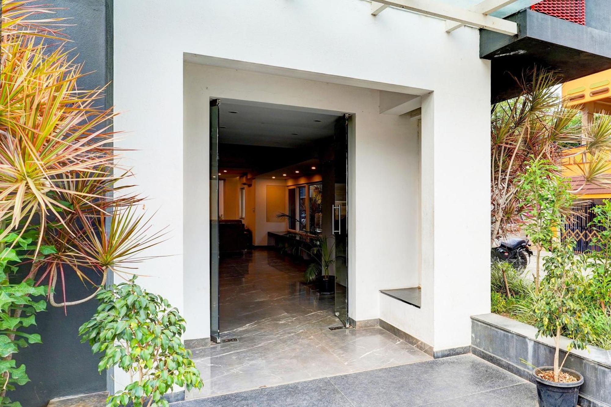 Townhouse Hebbal Bhadrappa Layout バンガロール エクステリア 写真