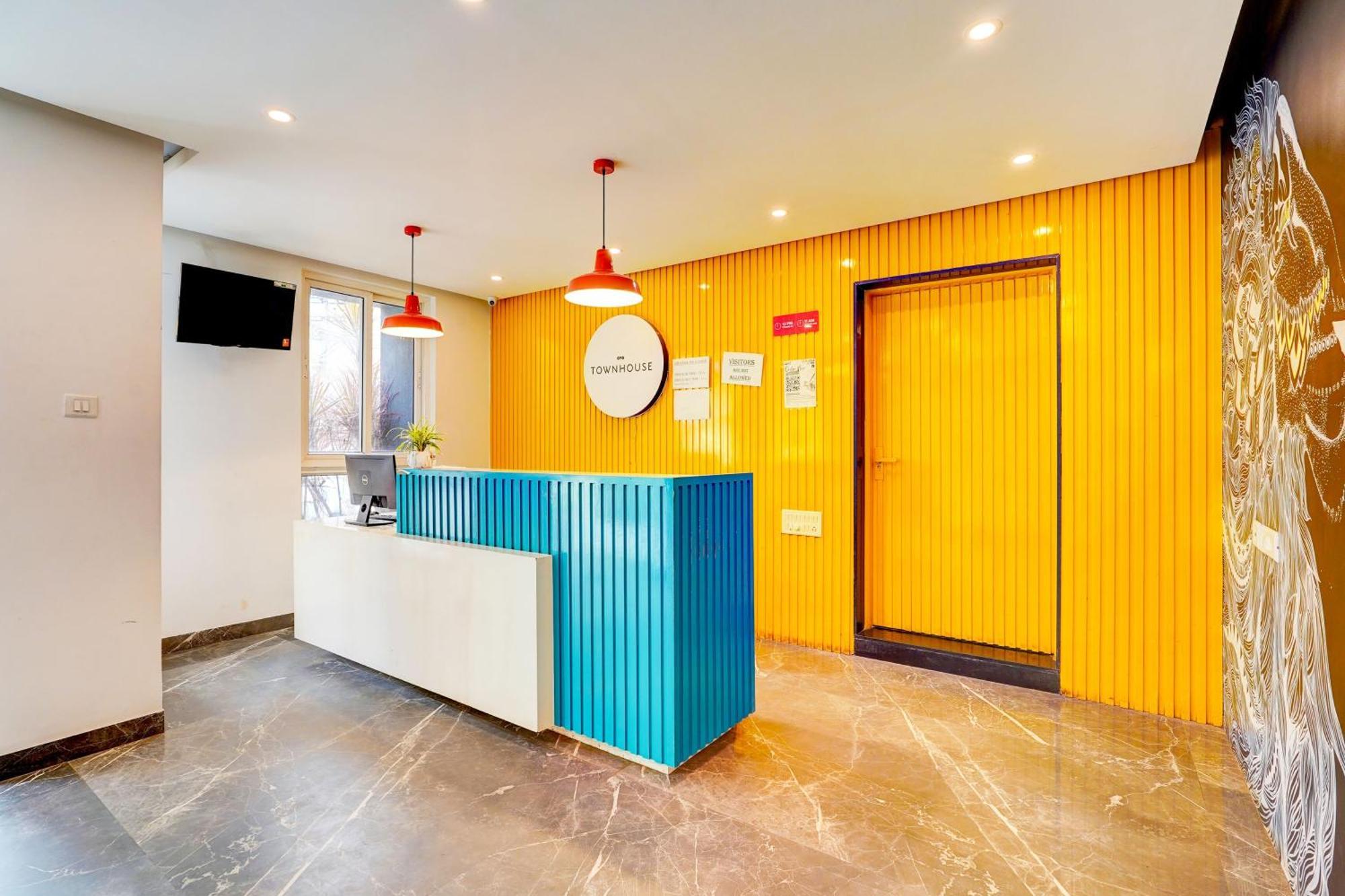 Townhouse Hebbal Bhadrappa Layout バンガロール エクステリア 写真